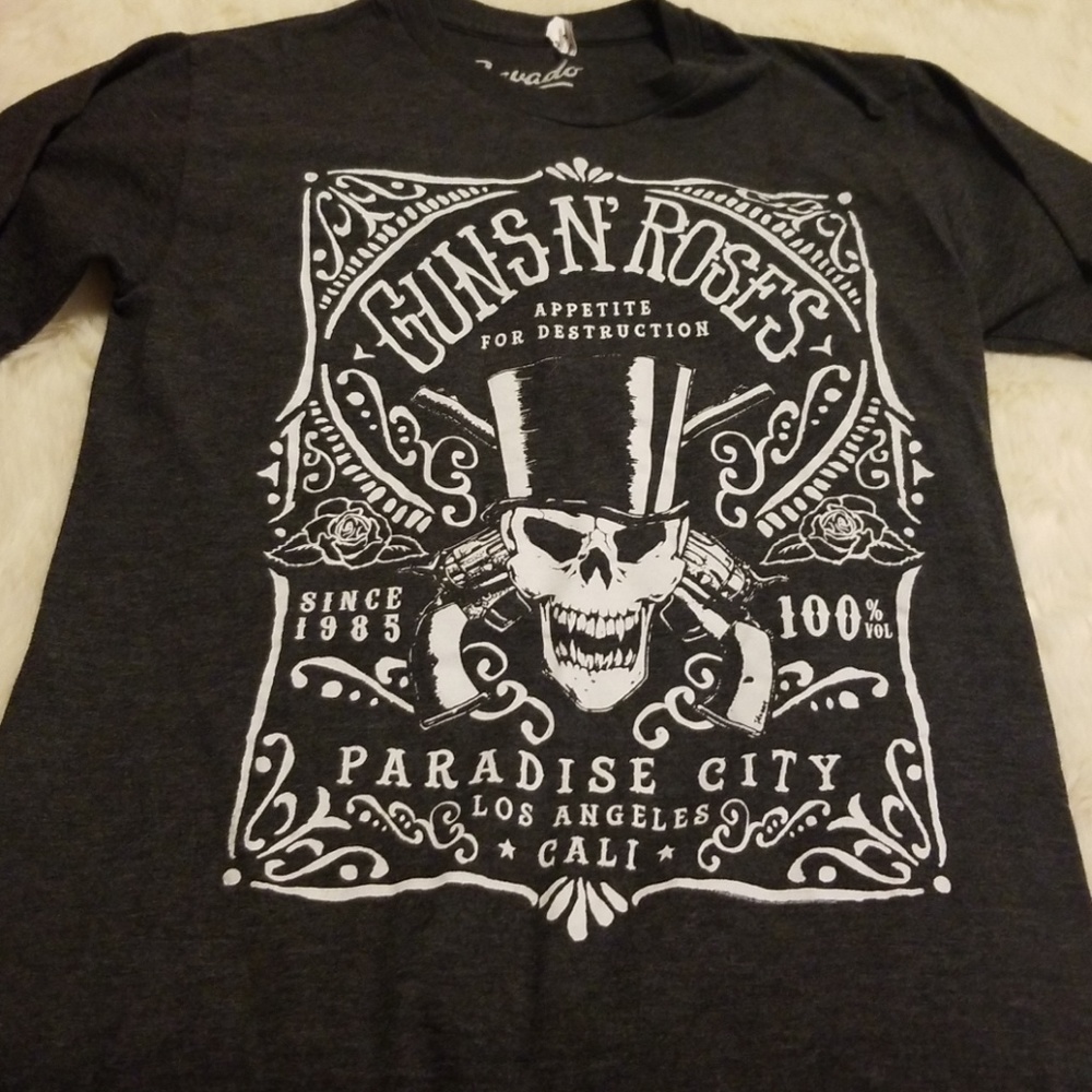 Guns N Rose's tshirt